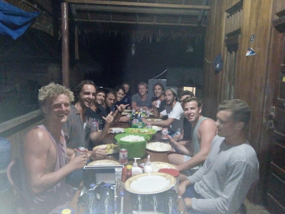 Mentawai Ebay Playground Surfcamp Villa Masokut Dış mekan fotoğraf